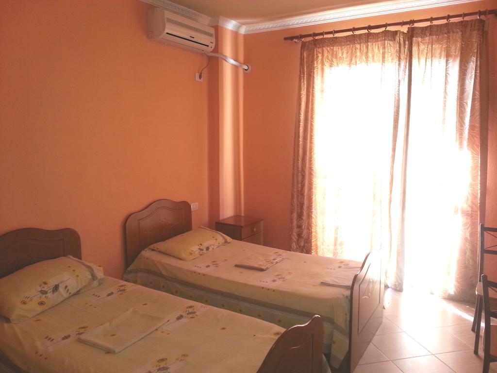 Hotel Palma Durrës Rom bilde