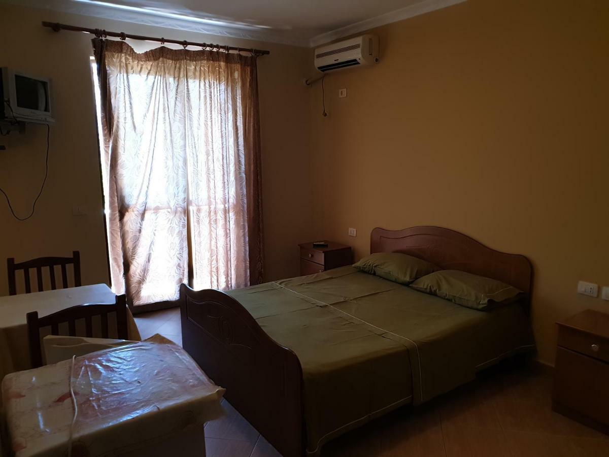 Hotel Palma Durrës Eksteriør bilde